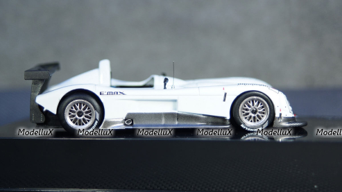 Panoz LMP900 Test Car Le Mans 2000 white, LMM140, IXO 1:43
