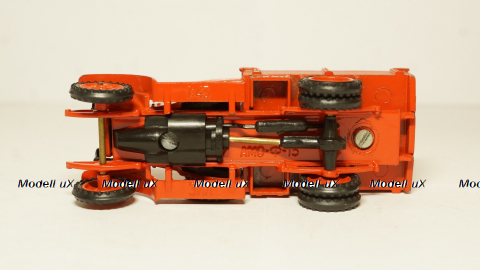 Амо Ф-15 красный, ранний 1:43