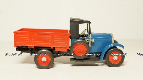 Амо Ф15 сине/красный, 1:43