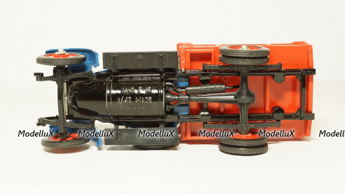 Амо Ф15 сине/красный, 1:43