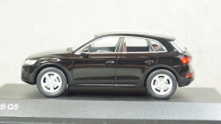 Audi Q5 2016 black, 5011605633, iScale 1:43