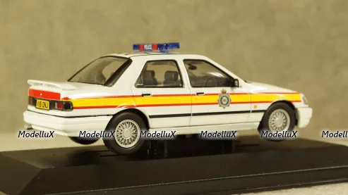 Ford Sierra Sapphire RS Cosworth 4x4 Sussex Police, Vanguards 1:43