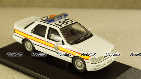 Ford Sierra Sapphire RS Cosworth 4x4 Sussex Police, Vanguards 1:43