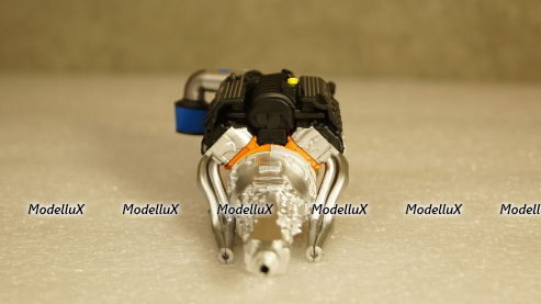 PLYMOUTH BARRACUDA ENGINE AND TRANSMISSION, Highway 61 1:18