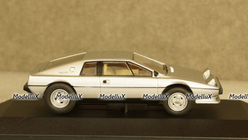 Lotus Esprit series 1 Colin Chapman silver, Vanguards 1:43