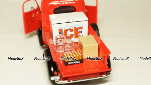 International D-2 Pick up 1937, red, 49-0365, First gear 1:25
