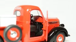 International D-2 Pick up 1937, red, 49-0365, First gear 1:25