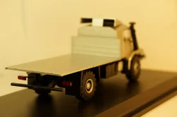 Mercedes Zetros