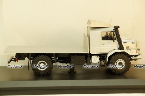 Mercedes Zetros