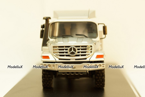 Mercedes Zetros