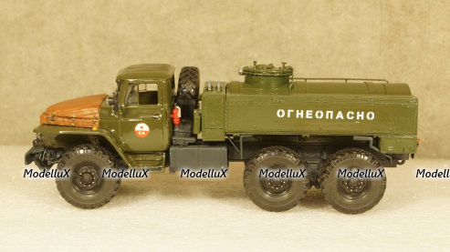 Урал-375 АТЗ-5,5-375 Маслотопливозаправщик, АС-Скейлмоделс 1:43