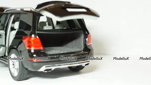 Mercedes Benz GLK, 2013, GT Autos 1:18