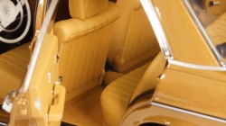 Mercedes 200/8 (W115) 1968, B66040665, Norev 1:18