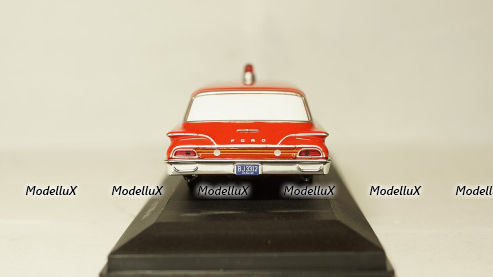 Ford Amblewagon 1964, WhiteBox 1:43