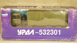 УРАЛ 532301 хаки, Промтрактор 1:43 