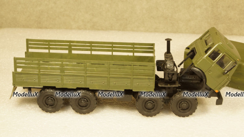 УРАЛ 532301 хаки, Промтрактор 1:43 