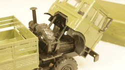УРАЛ 532301 хаки, Промтрактор 1:43 