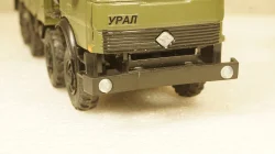 УРАЛ 532301 хаки, Промтрактор 1:43 