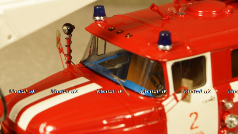 Зил 133Г1 АЦ-40 с телескопическим подъемником, Казань 1980 г., TruckTyr 1:43