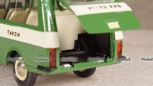 РАФ-2203 Грузопасажирское такси, Конверсия 1:43