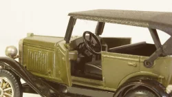 Volkswagen T2 bus THW, Minichamps 1:43