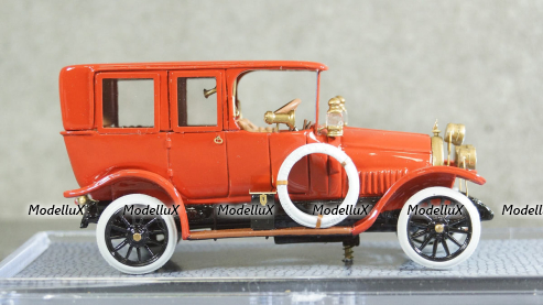 Руссо-Балт C 24-40 из штаба генерала А.А. Брусилова красный, Студия Колесо 1:43