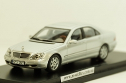 Mercedes S500 W220, Spark 1:43