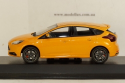 Ford Focus ST, 4 doors, 2011 