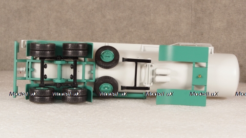 Полуприцеп цистерна С-652 цементовоз , Viko models 1:43