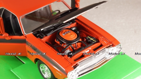 Dodge Challenger T/A dark orange/matt-black, 24029, Welly 1:24