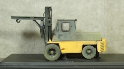 Львовский автопогрузчик АП-4014 (жёлто-серый) со следами эксплуатации, 0043MP, Model Pro 1:43