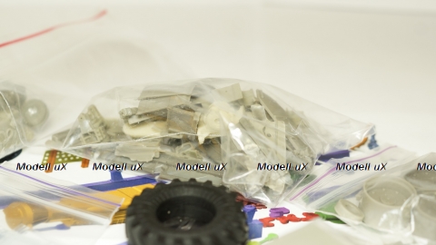 Сборная модель Трактор ХТЗ Т-150К, RTM 35001 1:35