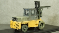 Львовский автопогрузчик АП-4014 (жёлто-серый) со следами эксплуатации, 0043MP, Model Pro 1:43