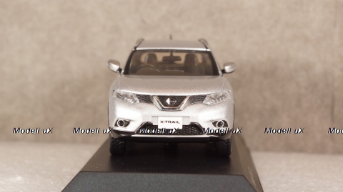 Nissan X-Trail (T32) 2014 silver, Kyosho 1:43