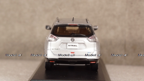 Nissan X-Trail (T32) 2014 silver, Kyosho 1:43