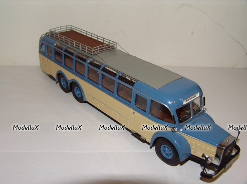 Mercedes O10000 bus