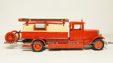 Зис 11 автодоровец 1935г, Ломо, 1:43