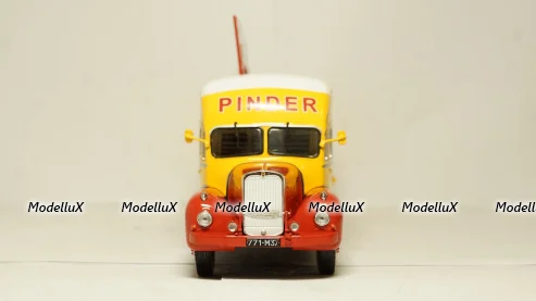 Bernard 28 Centrale Electrique Circus Pinder yellow/red, Direct Collections 1:43