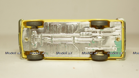Газ М24-01 Волга жёлтая