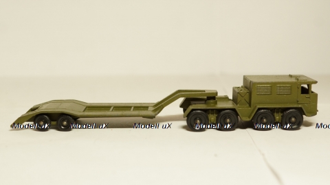 Транспортер танков