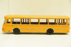 ЛИАЗ 677М городской автобус, SSM 1:43 