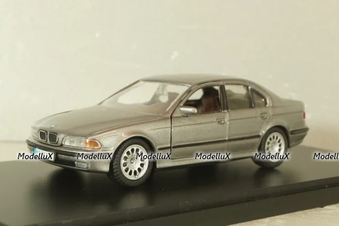 Porsche 911 Carerra, Burago 1:18 на запчасти