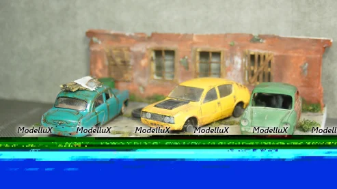 Диорама с тремя машинами, Modellux 1:43