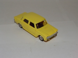 Fiat 1500 желтый