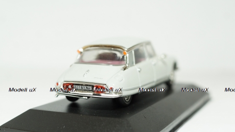 Citroen DS 21 Pallas 1968, Nostalgie 1:43