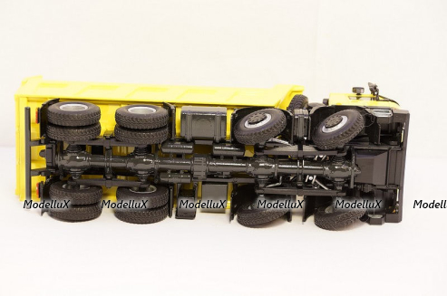 FIAT 418 AC/M MENARINI №13 Hachette 1:43