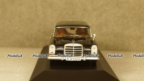 Mercedes 600 Pullman (W100), IXO 1:43