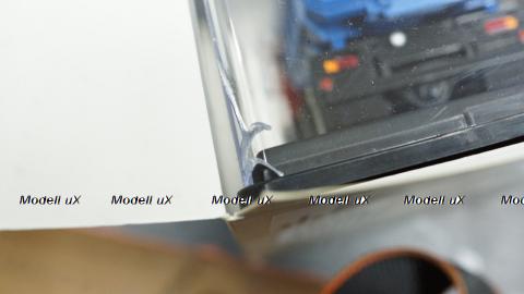 Трактор Т 150Д гусеничный с отвалом, SSM8015 1:43