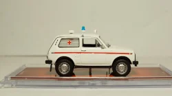 ВАЗ 2121 Нива Медпомощь, TruckTyr 1:43