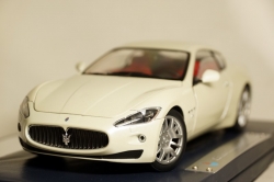 Maserati GranTurismo, Mondo Motors 1:18